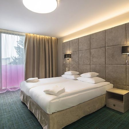 Citi Hotel'S วรอตซวาฟ ภายนอก รูปภาพ