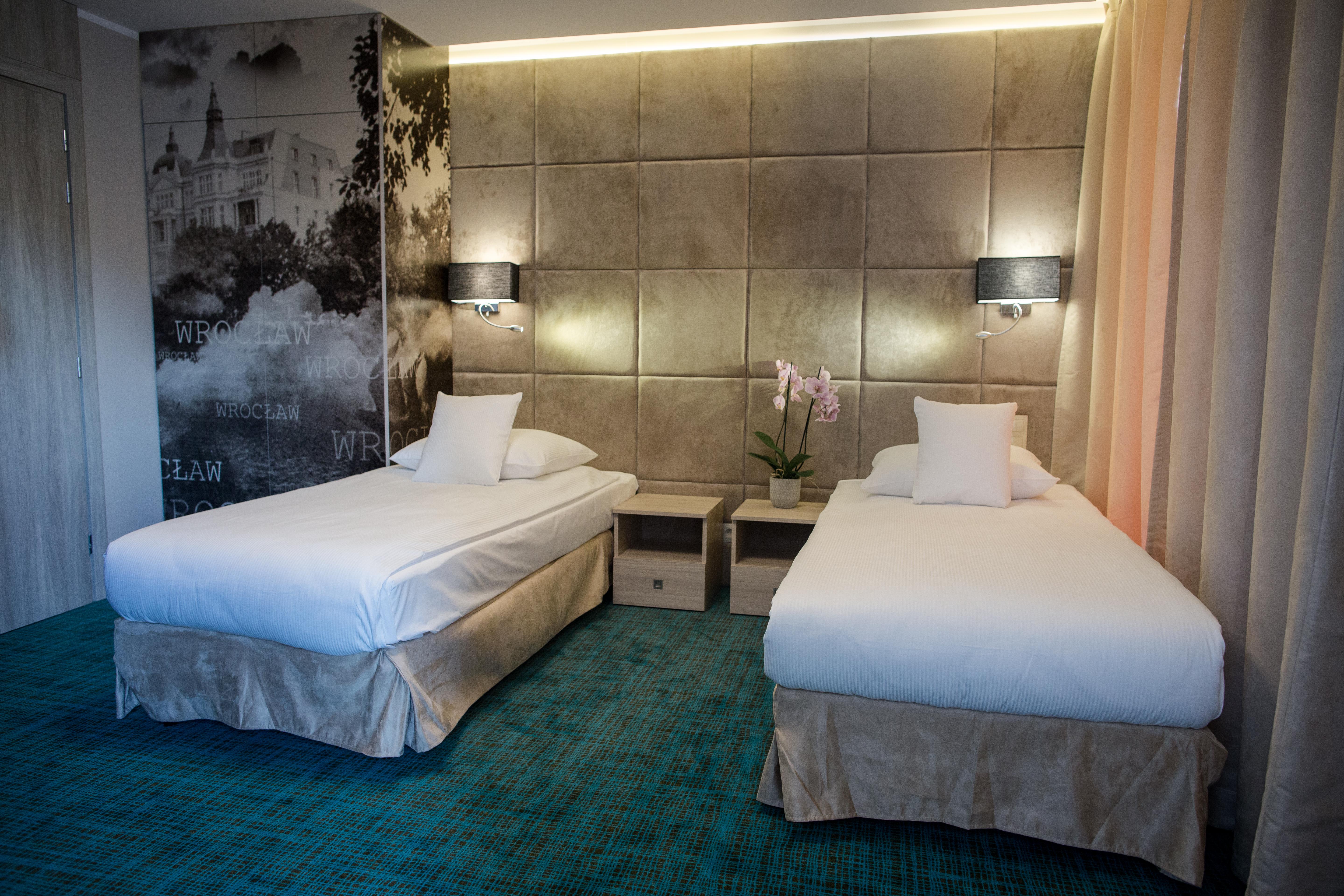 Citi Hotel'S วรอตซวาฟ ภายนอก รูปภาพ