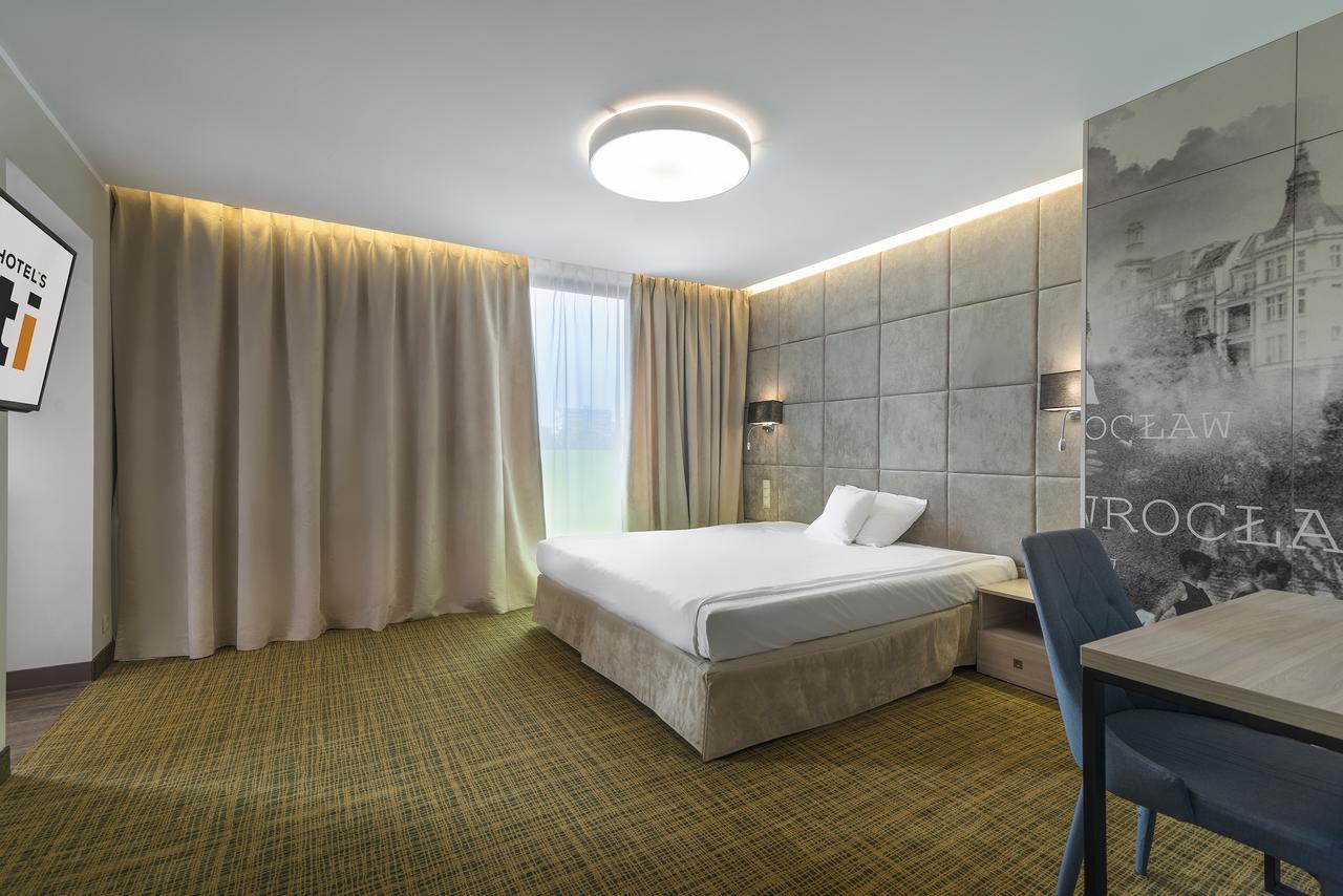 Citi Hotel'S วรอตซวาฟ ภายนอก รูปภาพ