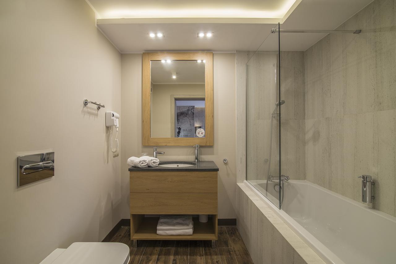 Citi Hotel'S วรอตซวาฟ ภายนอก รูปภาพ